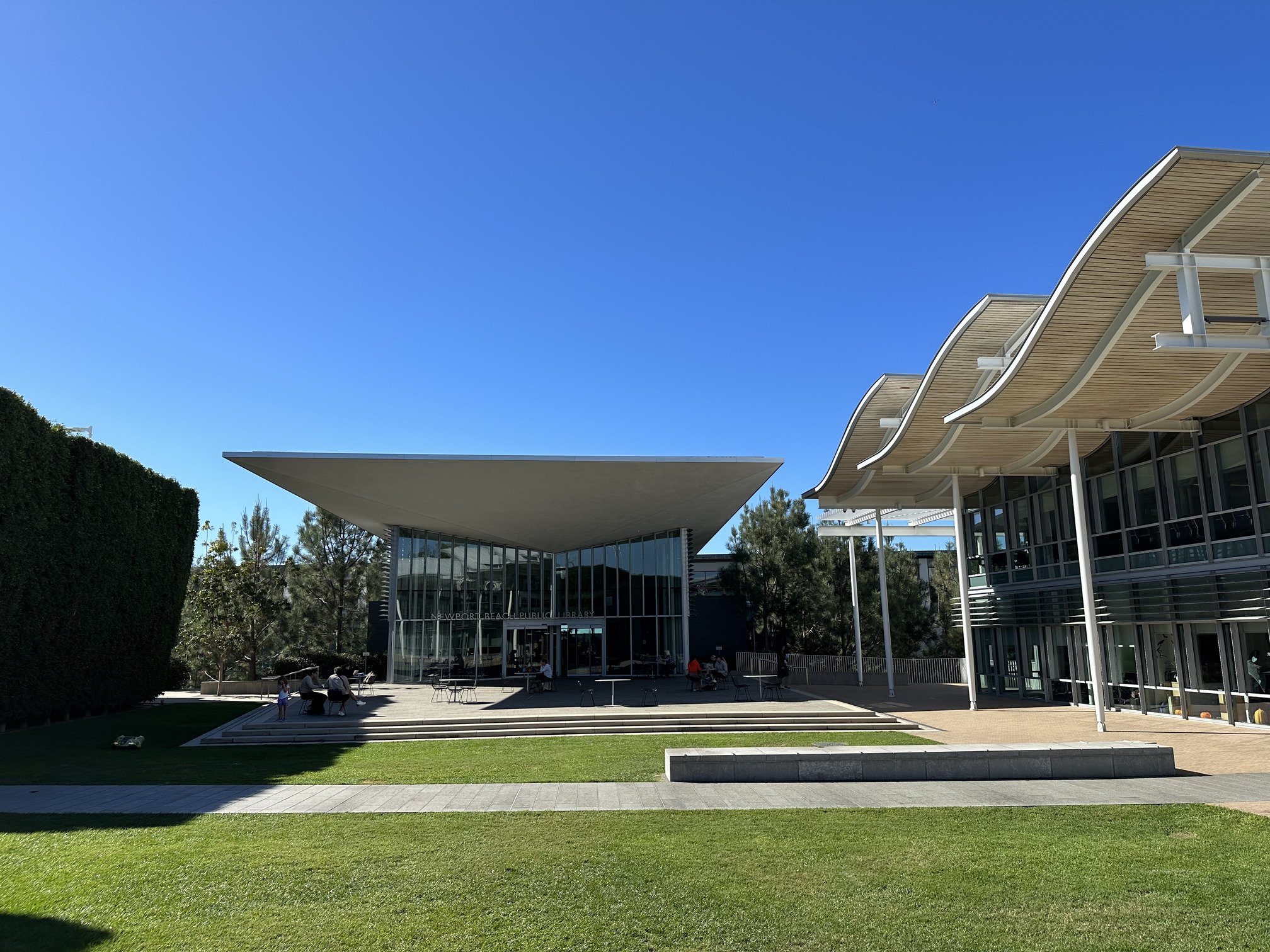Newport Beach Public Library